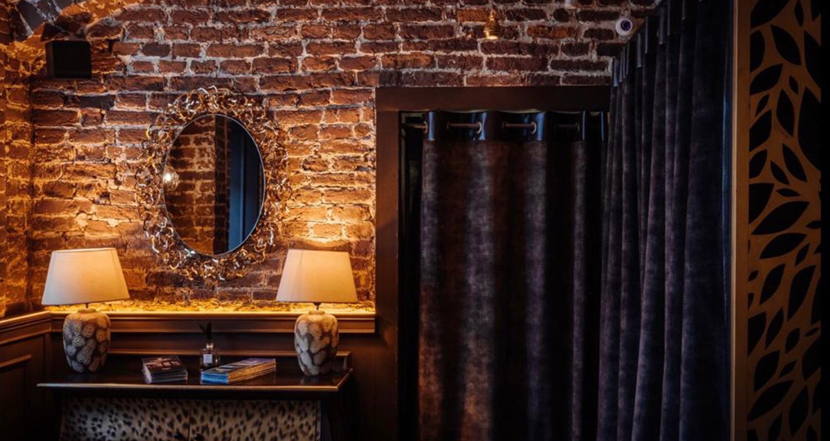 WHITLEY NEILL Bar&Kitchen