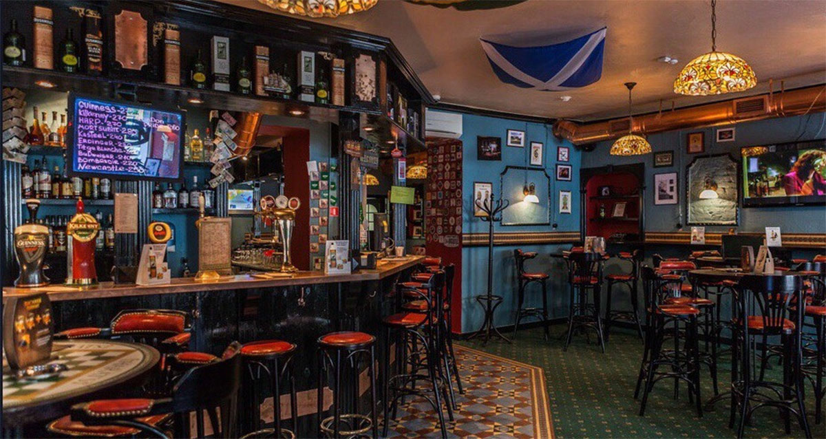 Ирландский паб Harat's Irish Pub