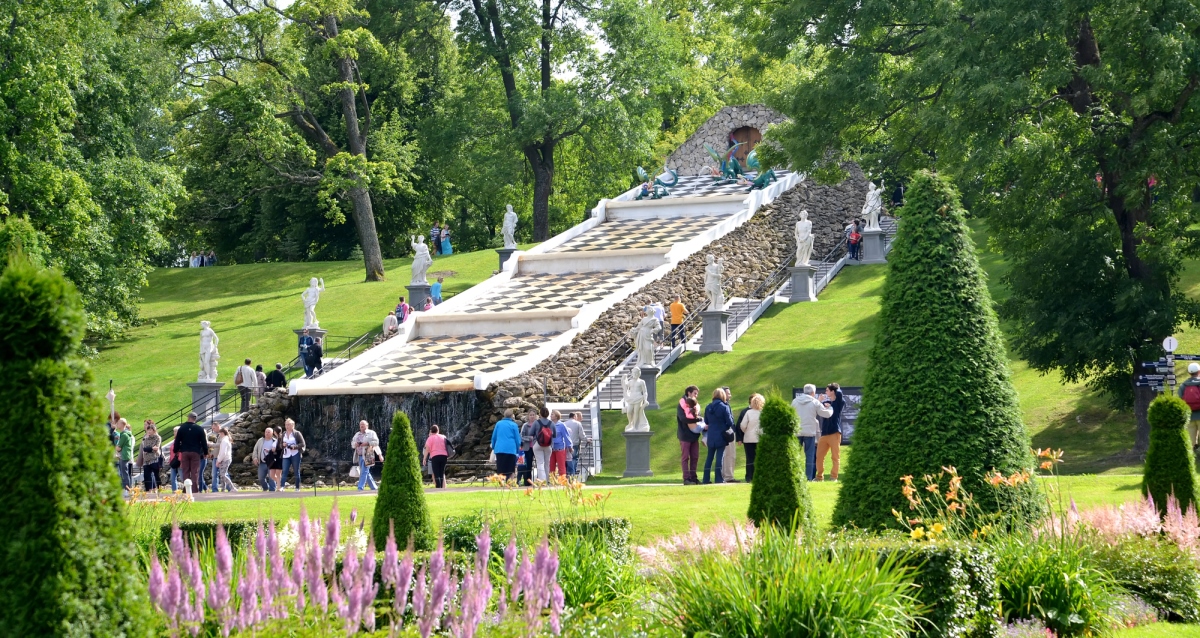 экскурсия в Петергоф