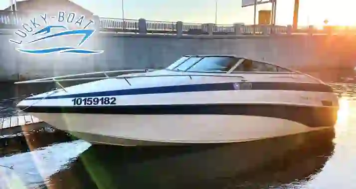 Скидка 30% на прогулку на катере Lucky Boat